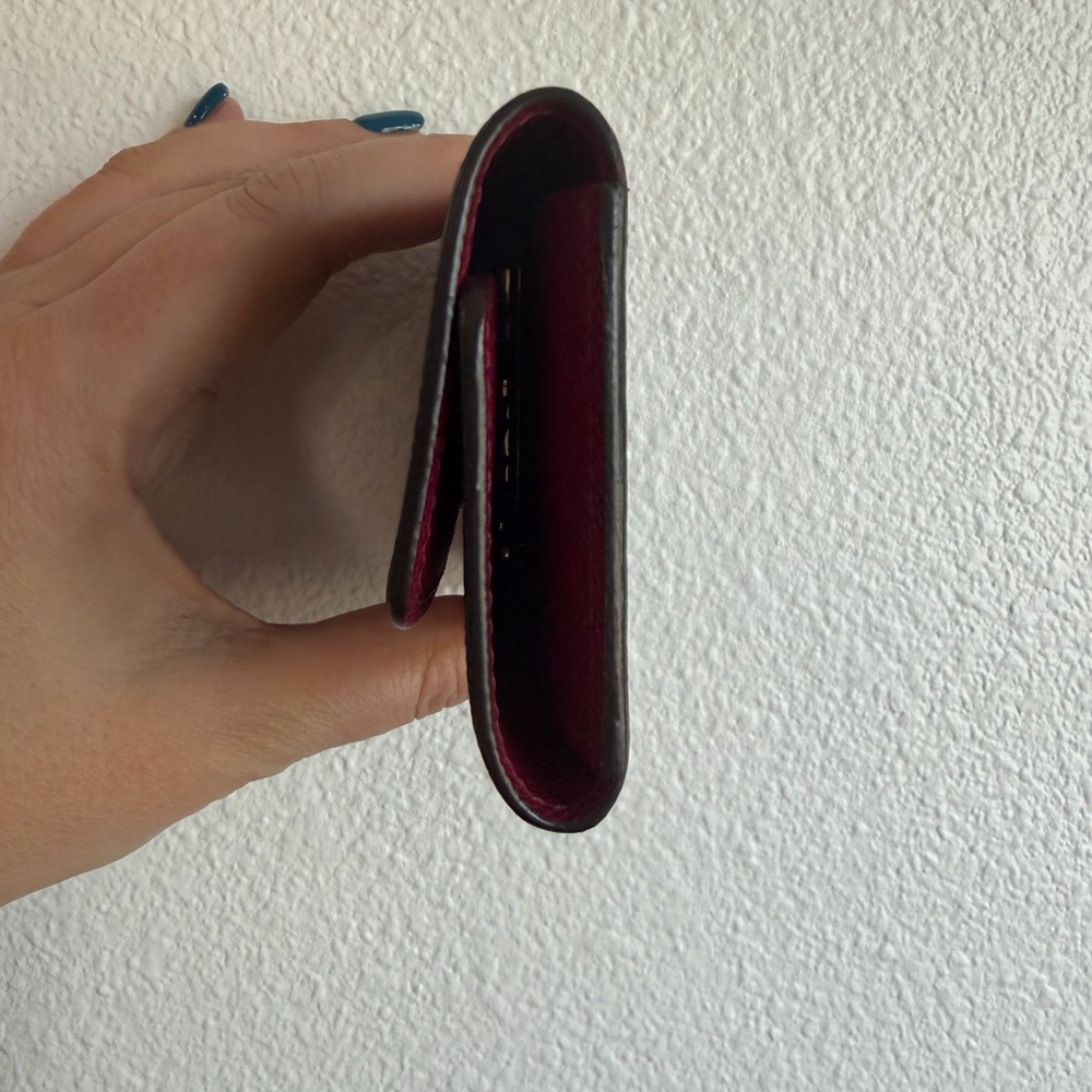 Louis Vuitton Brown and Tan Monogram 6-Key Holder - Picture 5 of 7